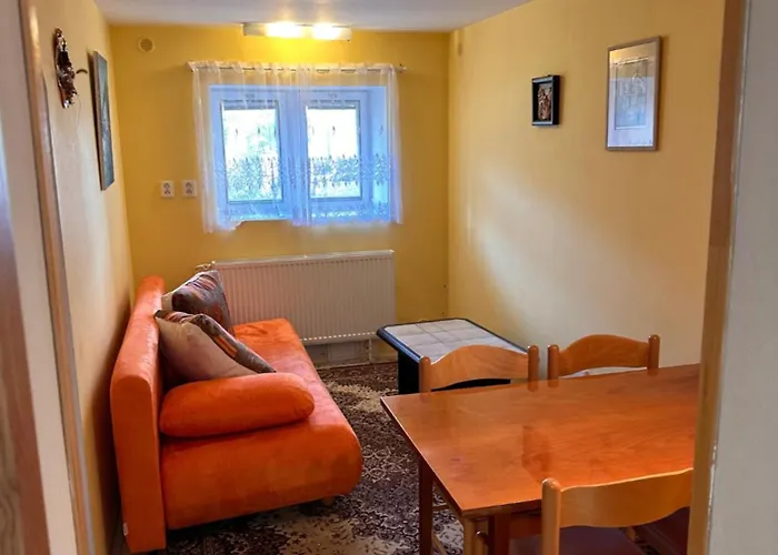 Appartamento U Vleku Radvanice (Hradec Kralove)